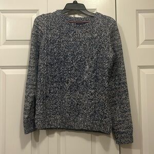 NWT Tommy Hilfiger Sweater